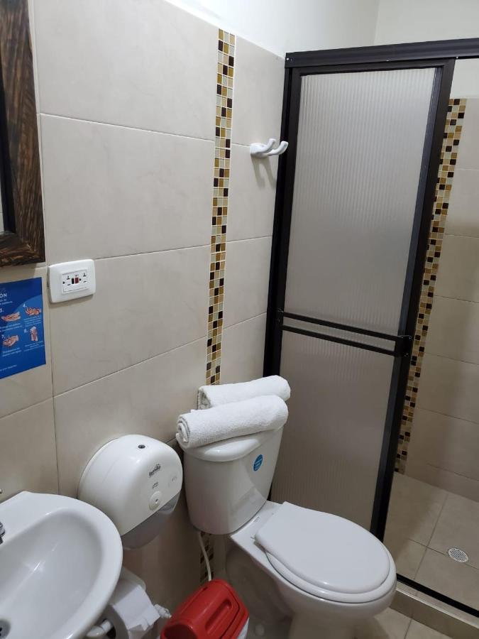 Hotel Cataluna بيريرا المظهر الخارجي الصورة