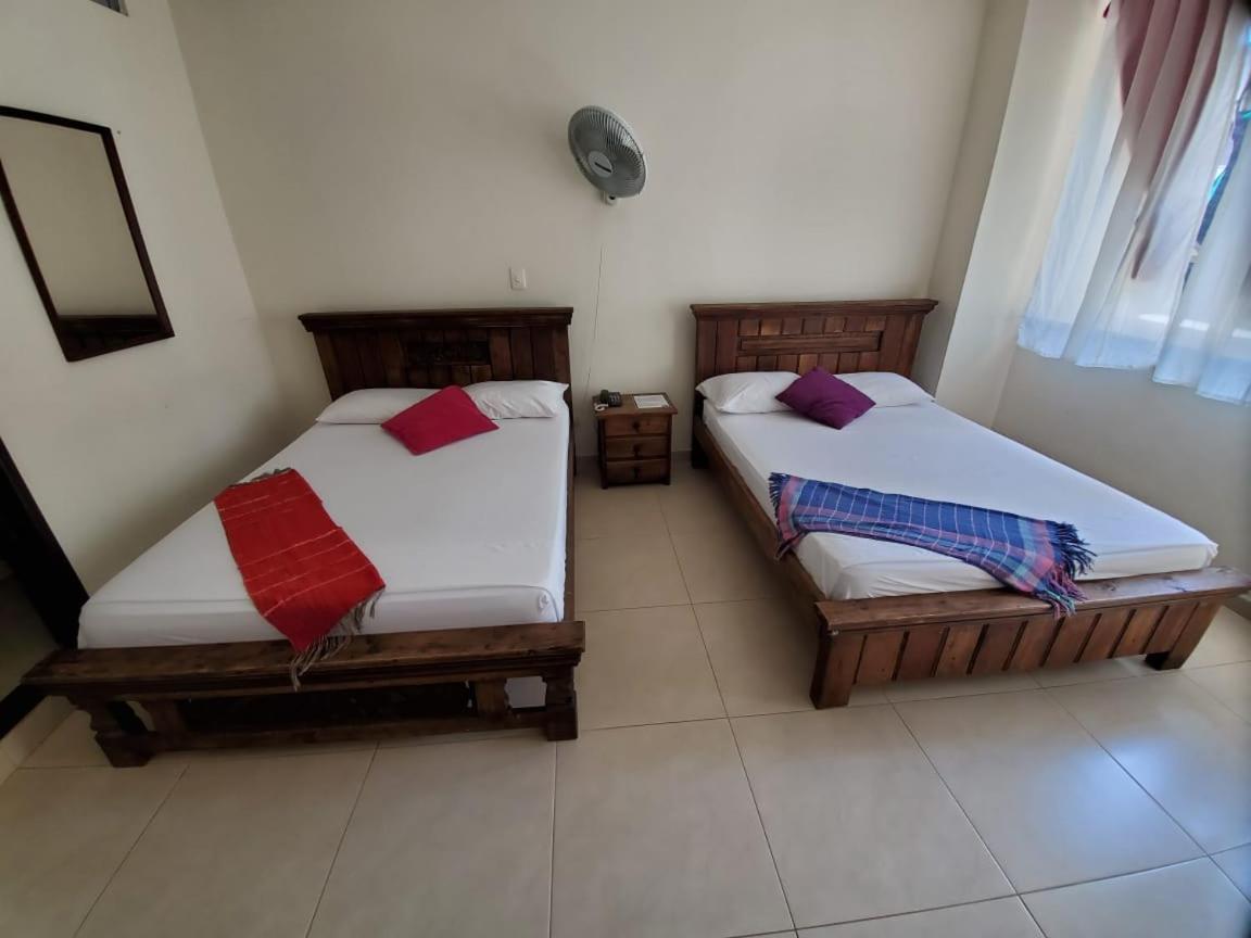 Hotel Cataluna بيريرا المظهر الخارجي الصورة