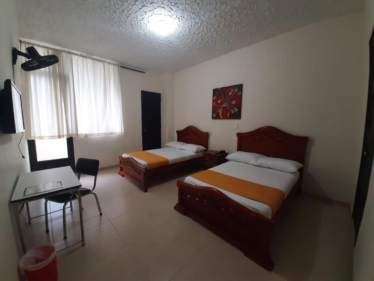 Hotel Cataluna بيريرا المظهر الخارجي الصورة